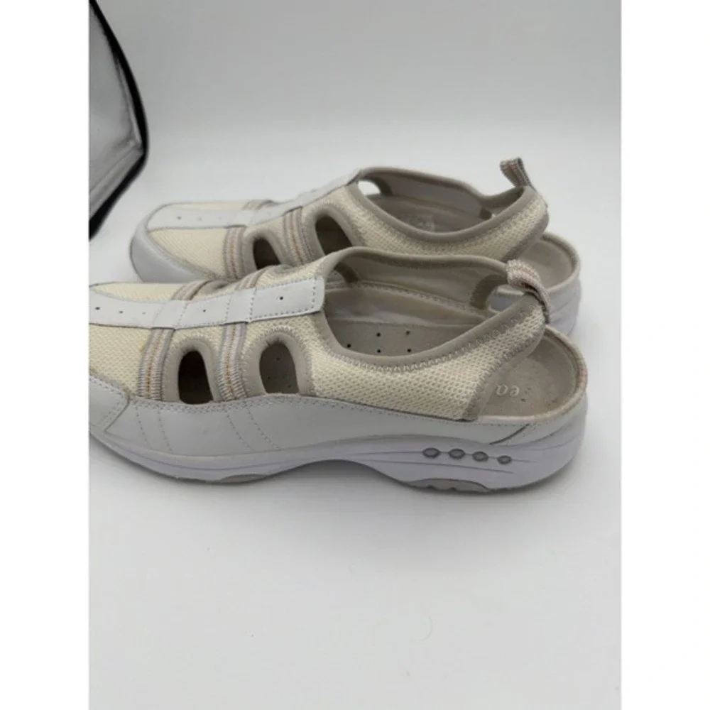 Easy Spirit Sesicilia Mary Jane Walking Shoes Womens 8.5M White Comfort.    1639